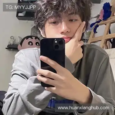 万桢翼